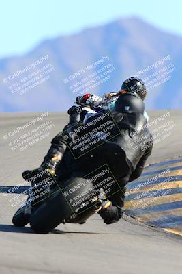 media/Jan-14-2022-Apex Assassins (Fri) [[4609ad47be]]/Trackday 2/Session 3/Turn 12 Backside/